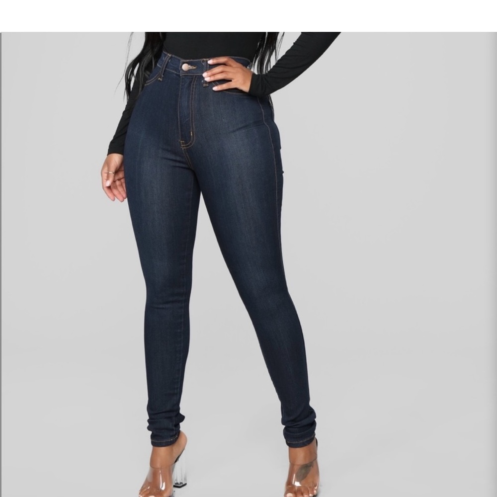 Fashion Nova Dark Wash High Rise Skinny Jeans Size 11 NWT Stretch